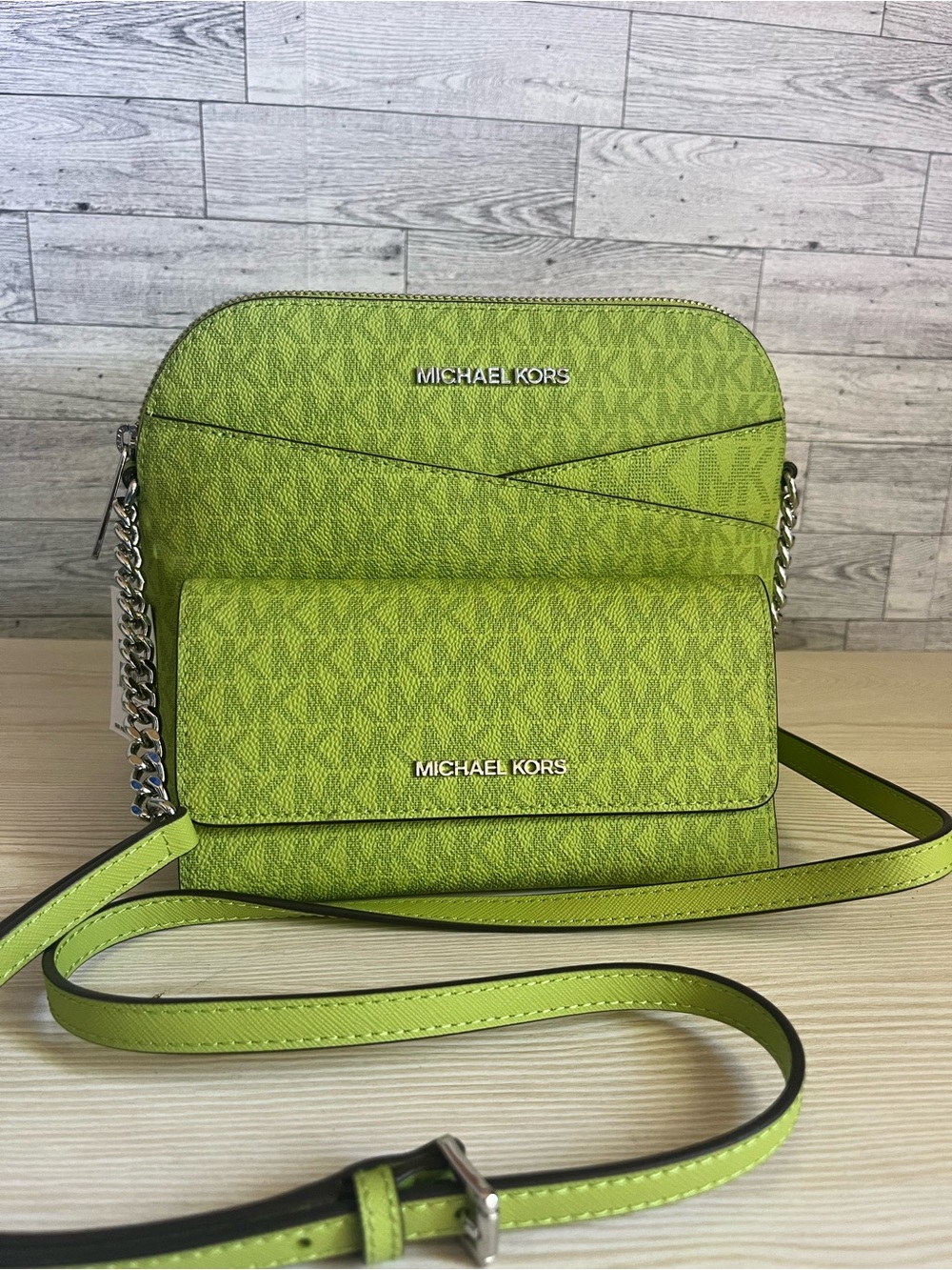 Michael Kors MD Lime Dome Crossbody and Trifold Wallet